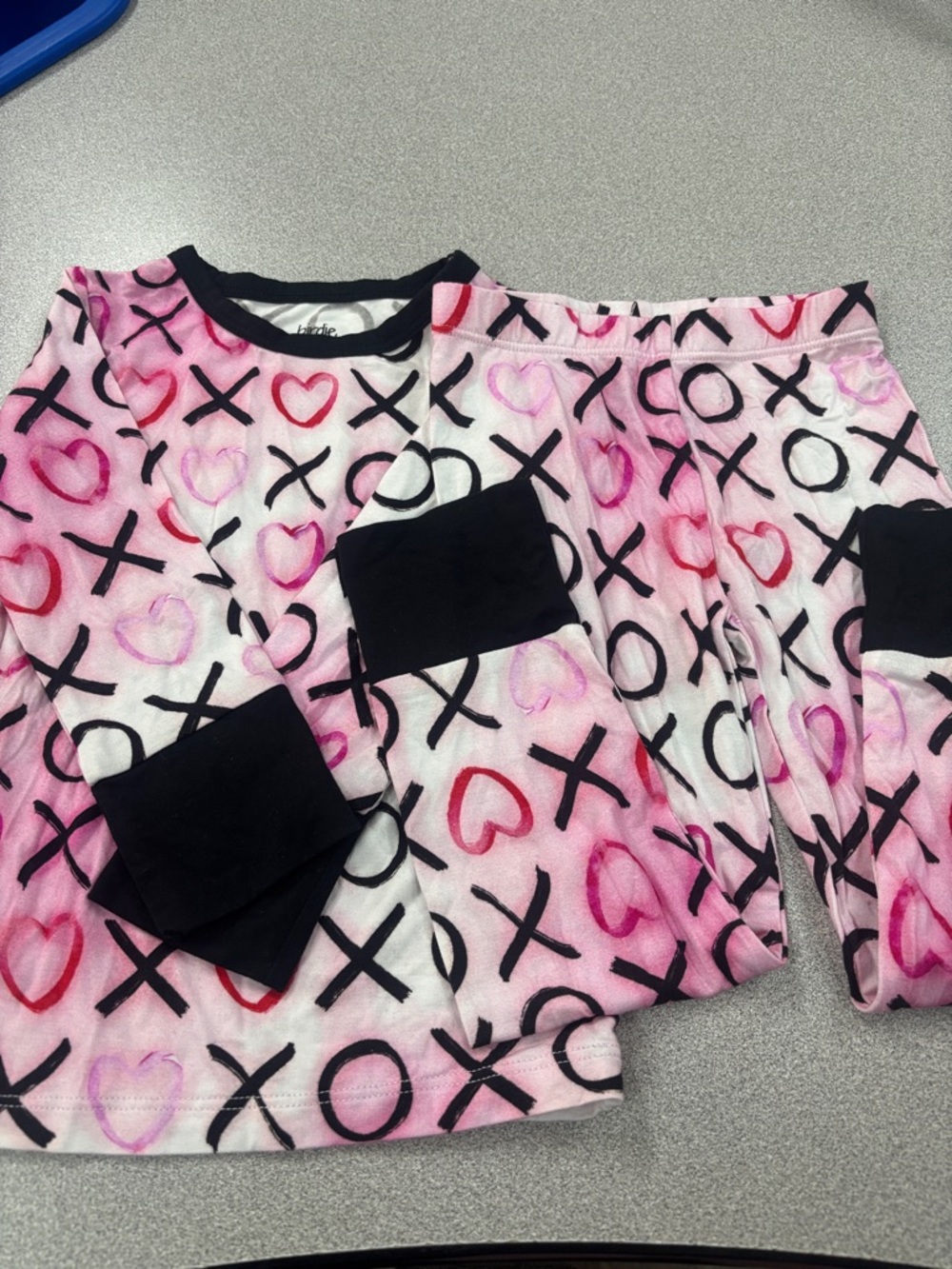 Birdie Bean. Kids Pink Heart & XOXO Pajama Set - Black Trim
